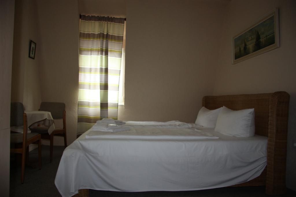 Hotel Zum Goldenen Stern Leibsch Екстериор снимка